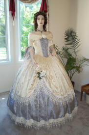 ballgown1.JPG (78564 bytes)