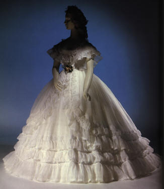 weddingdress1864.jpg (56872 bytes)